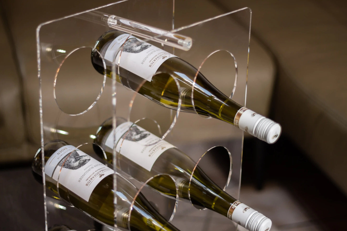 Weinregal aus Acrylglas